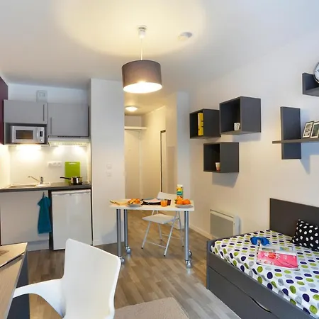 Aparthotel Nemea Campus 1 *